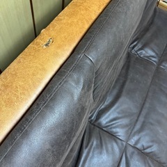 ソファ・ベッド  三人掛け 状態いいですの画像