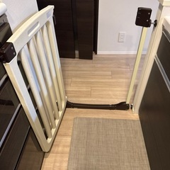 ベビーゲート