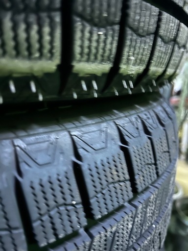 スタッドレス215/55R17 クラウンアスリート　ハイブリッド
