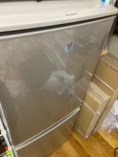 冷蔵庫　シャープ
