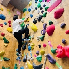 一緒にボルダリングしましょう！🧗‍♀️
