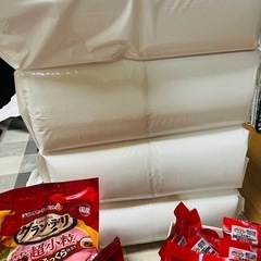 ドッグフード＆ペットシーツの画像