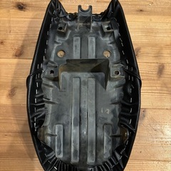 エイプ50 純正シート　本体の画像