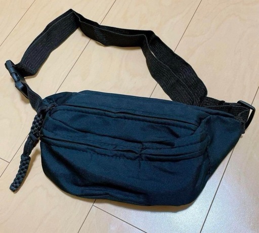 ショルダーバッグ　ボディーバッグ\n