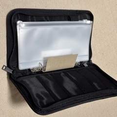 　無印良品パスポートケースの画像