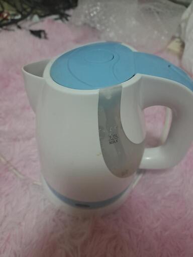 電子ケトルと4合炊飯器
