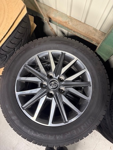 16インチスタッドレスホイールセット