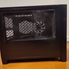 Corsair Obsidian 250D ミニITXケース