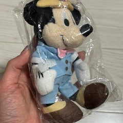 未使用🌟ミッキーマウス ぬいぐるみチャームの画像