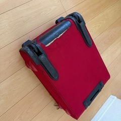 スーツケースの画像