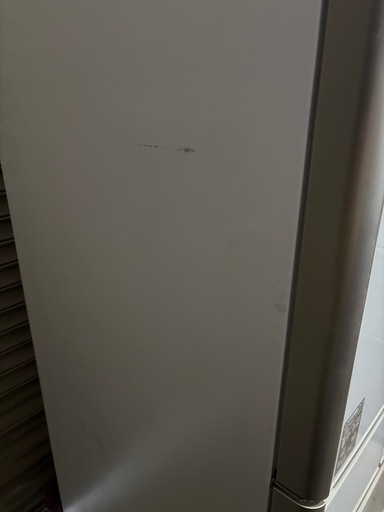 2 日立　R-XG5100H(XW) ノンフロン冷凍冷蔵庫　2018年製