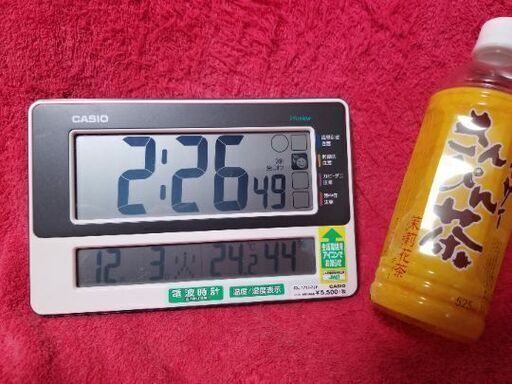 CASIO　カシオ　電波時計　デジタル表示　中古品
