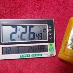 CASIO　カシオ　電波時計　デジタル表示　中古品