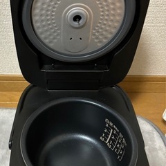 TOSHIBA3合炊き炊飯器　使用１年未満の画像