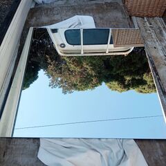 （管理‐東倉庫）縁無し板鏡（90×90㎝）難ありの画像