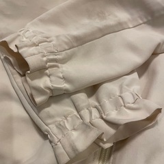 BeBe ジャケットの画像
