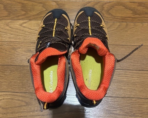 コロンビア　登山用シューズ