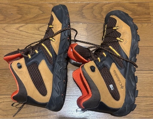 コロンビア　登山用シューズ