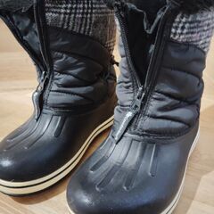 スノーブーツ　雪遊び