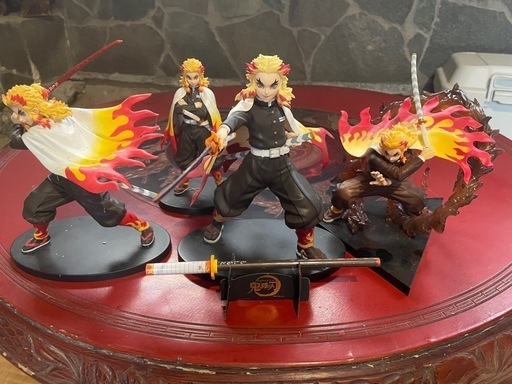 鬼滅の刃煉獄フィギュアまとめ売り