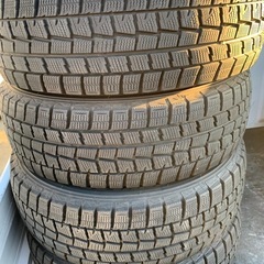185/70/14スタッドレスタイヤの画像