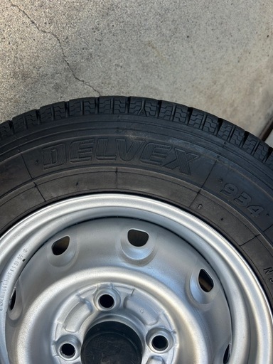 値下げ　軽トラ　軽バン　スタッドレス　極上タイヤ　車検対応　145/80/12LT貨物タイヤ