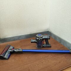 ダイソンサイクロン式 掃除機 DC61 動作品の画像
