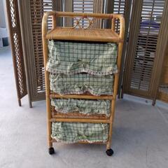 20241202009 家具　籐製ラック