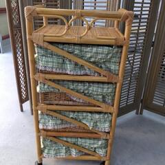 20241202009 家具　籐製ラックの画像