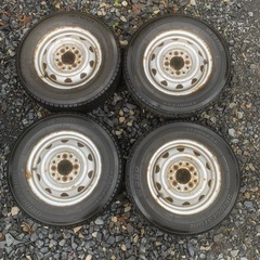 決まりました!! 軽トラ　スタッドレス BS W300 145R...