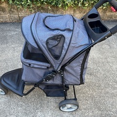 【取引中】ペットカート　3輪　デニムの画像