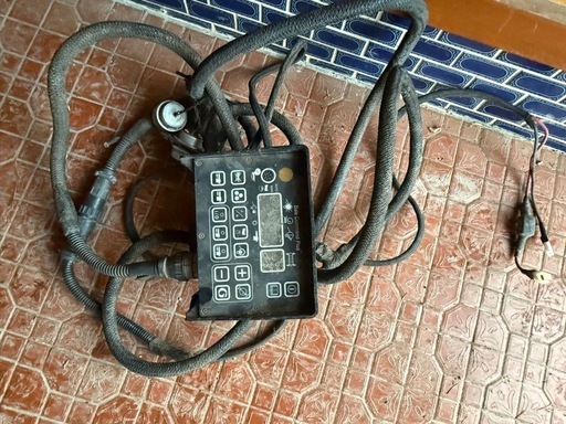 中古NEWHOLLAND644ロールベラー