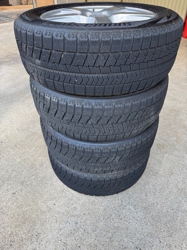 ⭐️ブリヂストン⭐️ブリザック⭕️スタッドレス＋ホイール4本セット VIOLENTO　17in 7J +48 PCD114.3 VRX 215/60R17  エスティマ等に