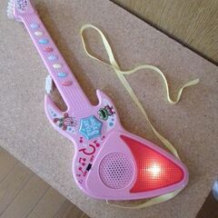 バンダイ1996年　コニーズギター　　ヴィンテージ　未使用　作動確認済み　スイッチ入れるとメロディーが鳴るの画像