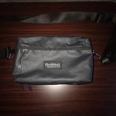 やり取り中につき募集停止中・小型の一応防水？製バッグ