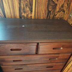 洋服箪笥①
の画像