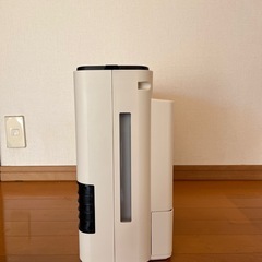美品　アイリスオーヤマ大風量加湿セラミックファンヒーターの画像