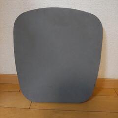 無料☆車用 チャイルドシートマット・シート保護・高さ調整・すき間埋めの画像