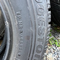 早いもの勝ち　引き取り限定　ブリザック VRX 175/70R14 スタッドレスタイヤ4本 の画像