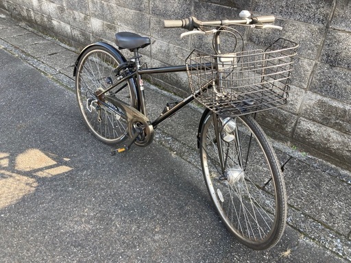 【27インチ自転車】美品❗️絶対パンクしないチューブタイヤ❗️使用少ない❗️外装6段変速　LEDオートライト　大きめの前カゴ使用❗️若