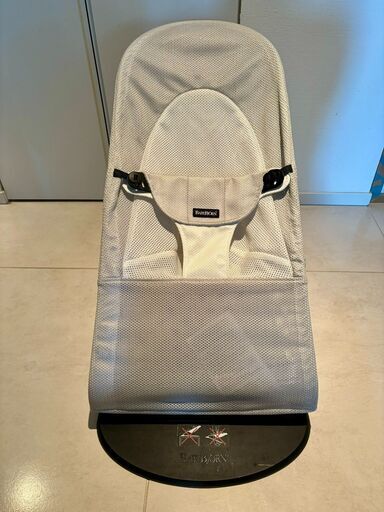【ほぼ新品】ビョルン BabyBjorn バウンサー　グレー　メッシュ (専用バッグ付き)