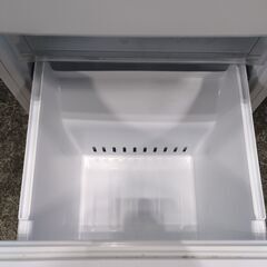 🍎2023年製 REFAGE 2ドア冷凍冷蔵庫 156L  YRZ-F15LWの画像