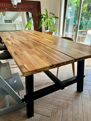 IKEA イケア SKOGSTA スコグスタ ダイニングテーブル（6人掛け）