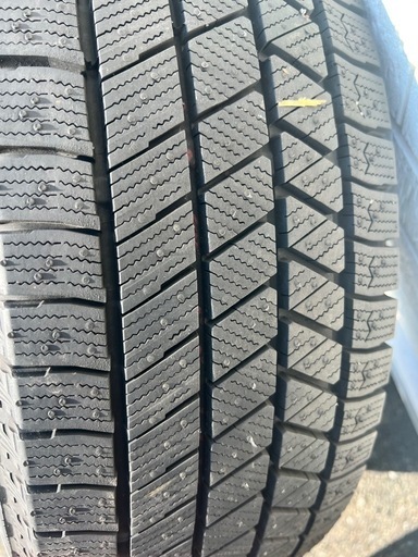 スタッドレスタイヤVRX3 22年製195/65R15ホイールセット