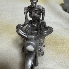 TM ターミネーター プルバックカー