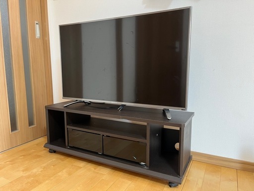 液晶テレビ（ハイセンス）＋テレビ台
