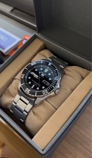 SEIKO 5 スポーツ自動巻き ⭐️SNZF17J1 ⭐️美品　 ⭐️付属品完備 ⭐️最安値