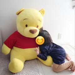 超巨大！くまのプーさんぬいぐるみの画像
