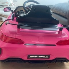 電動乗用車の画像