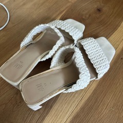 H&Mサンダル・サイズ24cm